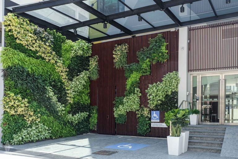 Holiday Inn Living Greenery 2